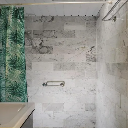 Family For 4-6 People Holiday home *